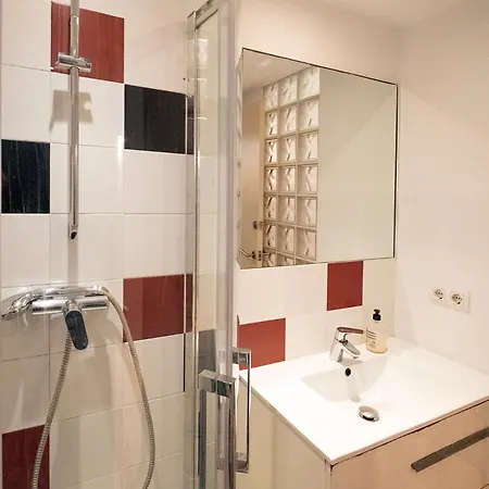 Apartment In Sants *